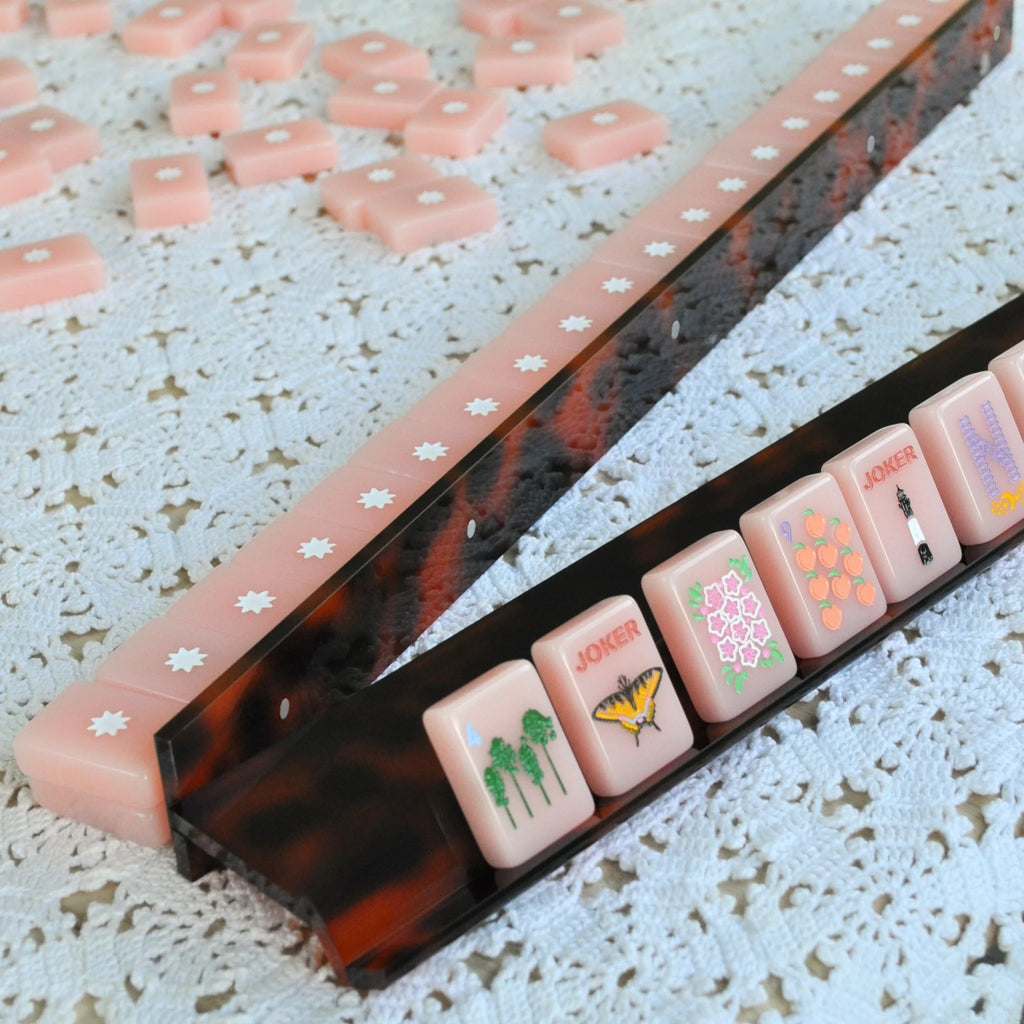 Hawksbill Heritage Mahjong Rack and Pusher, Set of 4
