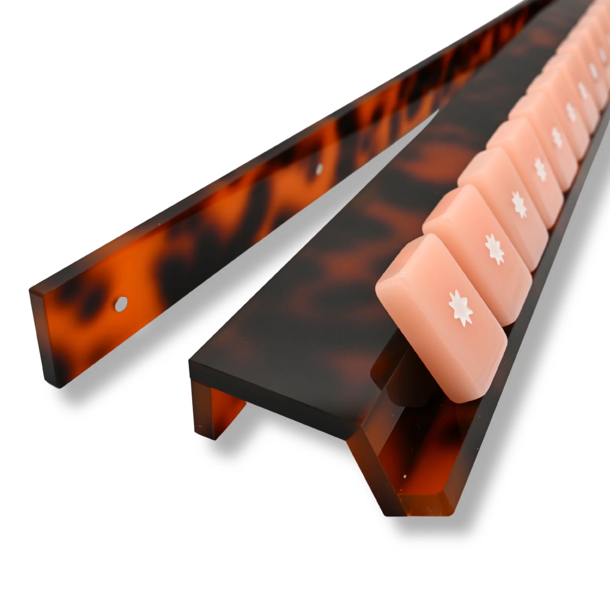 Hawksbill Heritage Mahjong Rack and Pusher, Set of 4